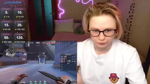 chloue and Gretta online show from 02-27-25, 07:12