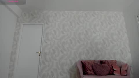 Snapshot of _elysa chatting on 10-01-25, 05:02 Elysa online show from 10-01-25, 05:02