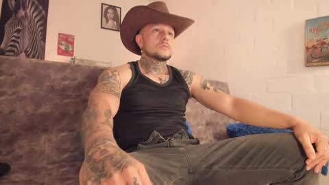 Emilio online show from 11-12-25, 10:15