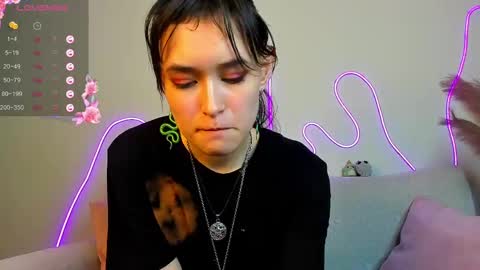 _emily__strike_ online show from 02-11-25, 01:30