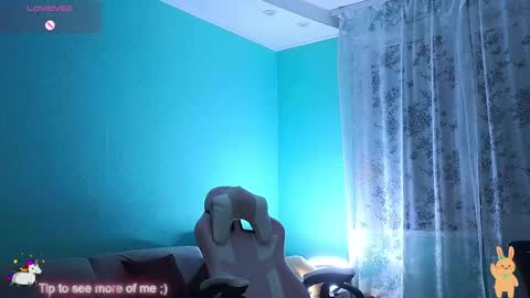 Snapshot of _enni__ chatting on 05-09-26, 07:19 Sam online show from 05-09-26, 07:19
