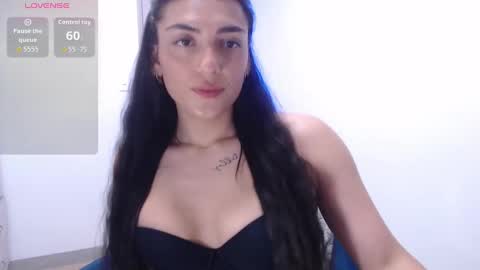  Erica Vanderhill  online show from 09-24-25, 08:45