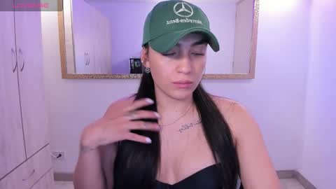  Erica Vanderhill  online show from 01-14-26, 02:28