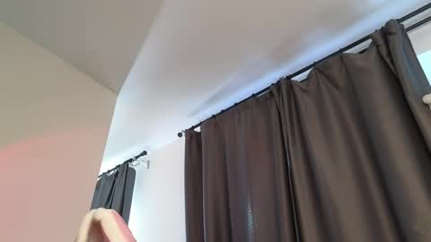 Snapshot of _eva_queen chatting on 06-06-26, 03:06 Eva online show from 06-06-26, 03:06