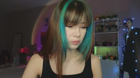 EveEva online show from 10-11-25, 03:17