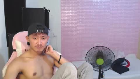 Snapshot of _everydaycum chatting on 01-15-26, 04:11 morg online show from 01-15-26, 04:11