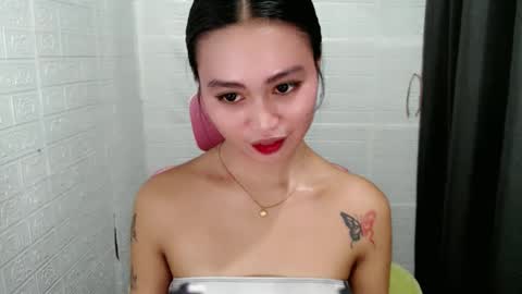 Snapshot of _fannywell chatting on 10-11-25, 01:16 STEFFANNY WELL. online show from 10-11-25, 01:16