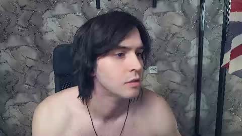 Snapshot of _fatrabbit chatting on 07-09-26, 11:25 Keanu online show from 07-09-26, 11:25