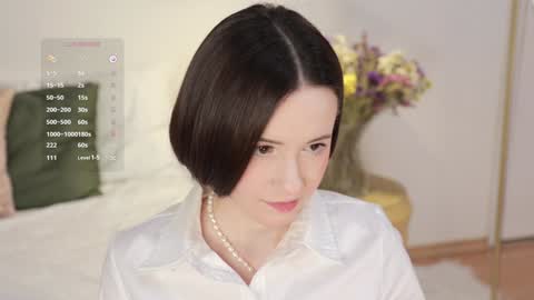 Snapshot of _female_essence_ chatting on 12-20-24, 08:55 Essie online show from 12-20-24, 08:55