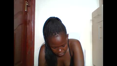 Snapshot of _finebaby69xx_ chatting on 02-06-26, 06:07 Marlin online show from 02-06-26, 06:07