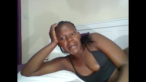 Snapshot of _finebaby69xx_ chatting on 02-11-26, 02:05 Marlin online show from 02-11-26, 02:05