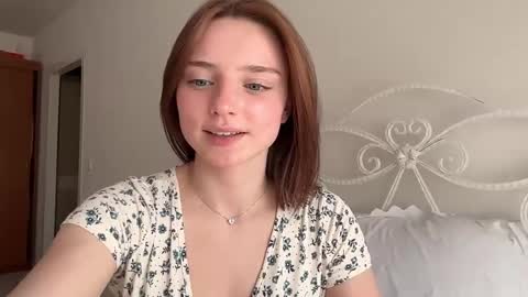 Alice Sorry friends. I wont be able to see you today see you tomorrow. online show from 04-11-26, 07:45