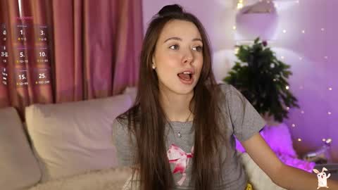 Snapshot of _fluffybunny_ chatting on 02-28-25, 11:36 Goldy Grace online show from 02-28-25, 11:36