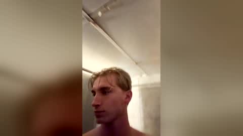 _frosty_69 online show from 04-26-26, 05:05