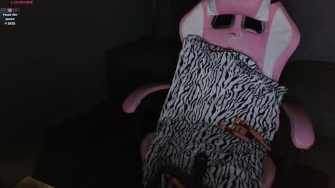 Snapshot of _gala__ chatting on 12-06-24, 09:54 we are hot friends online show from 12-06-24, 09:54