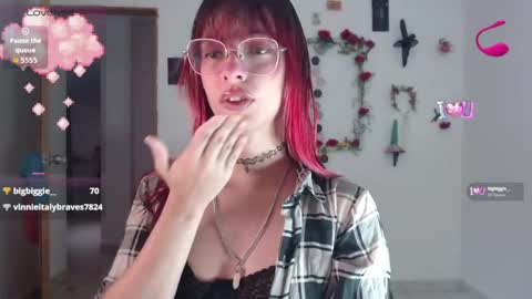 Snapshot of _galya_ chatting on 05-28-26, 01:08 Galya online show from 05-28-26, 01:08