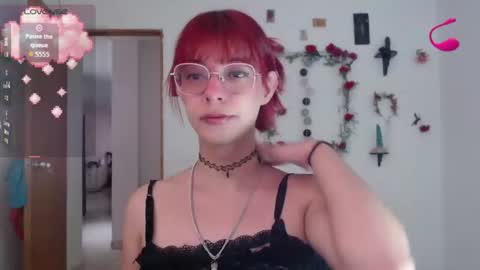 Snapshot of _galya_ chatting on 07-05-26, 02:02 Galya online show from 07-05-26, 02:02