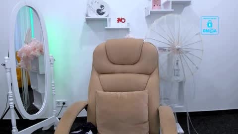 Snapshot of _ganett__ chatting on 01-26-25, 01:47 Ganet online show from 01-26-25, 01:47