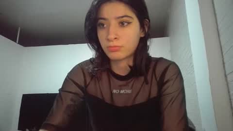 Mia-foster online show from 12-16-25, 10:15