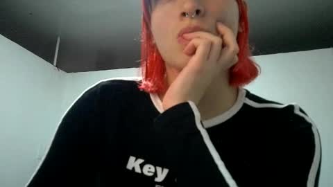 Snapshot of _genesid_dixton chatting on 06-30-26, 10:22 Mia-foster online show from 06-30-26, 10:22