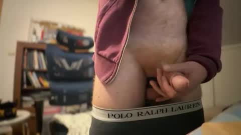 Snapshot of _ginger_boy chatting on 02-09-26, 03:27 Ginger boy online show from 02-09-26, 03:27