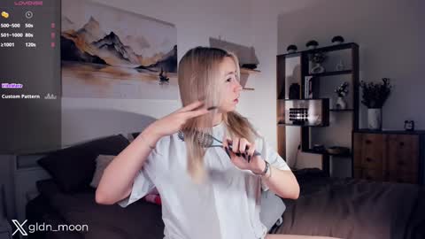 Rina online show from 02-08-25, 07:38