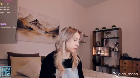 Rina online show from 10-11-25, 08:07