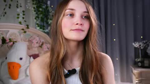 Milly online show from 04-15-26, 08:21