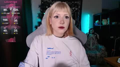 Tori online show from 12-21-25, 08:43