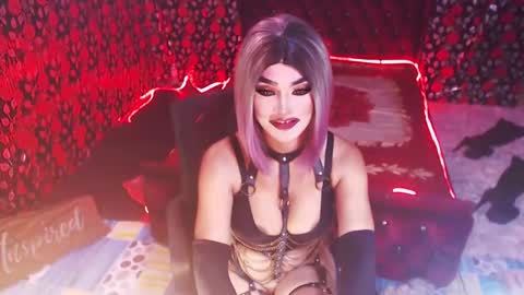 Snapshot of _hailyourqueenx chatting on 12-03-24, 01:19 GoDDess Chloe online show from 12-03-24, 01:19