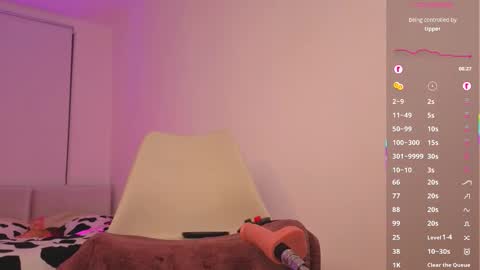 Anastasia online show from 10-05-25, 06:39