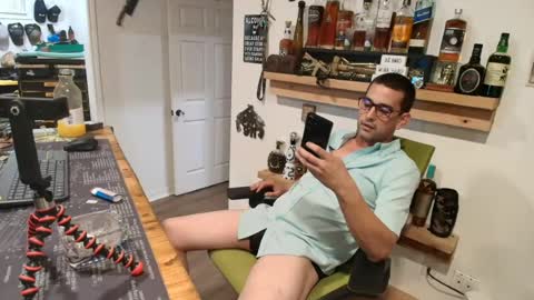 Snapshot of _hot_sh0t_357 chatting on 07-28-26, 03:57 HoT SHoT online show from 07-28-26, 03:57