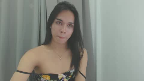 yanie online show from 03-05-25, 01:10