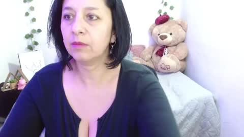 Camila online show from 09-21-25, 09:49