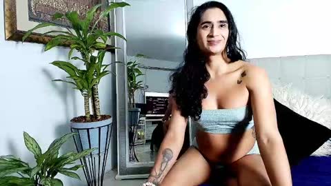 Snapshot of _jade_2 chatting on 03-05-25, 11:38 Jade online show from 03-05-25, 11:38