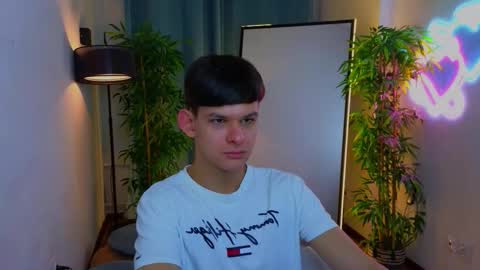 James online show from 02-12-26, 02:56