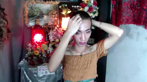 Snapshot of _jejebel chatting on 09-12-25, 10:37 Maria online show from 09-12-25, 10:37