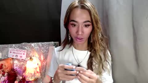 Snapshot of _jejebel chatting on 09-29-25, 07:19 Maria online show from 09-29-25, 07:19