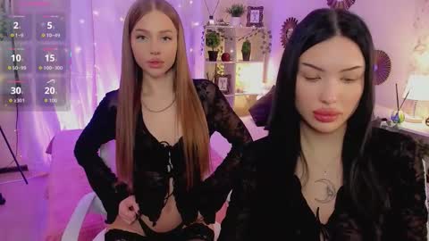 Jess blond and Leila brunette online show from 02-13-26, 01:18