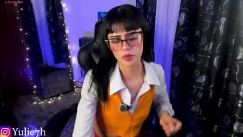 Snapshot of _jessy_moon_ chatting on 06-20-26, 12:47 ... online show from 06-20-26, 12:47