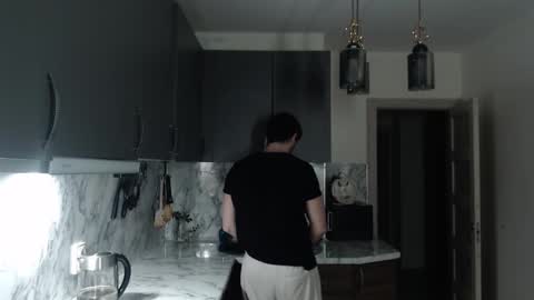 Joni online show from 03-02-25, 03:48