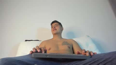 _juanes__ online show from 12-18-24, 12:21