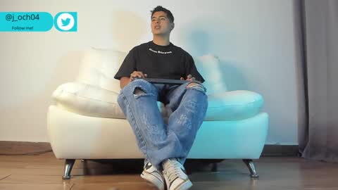 _juanes__ online show from 01-01-25, 12:32