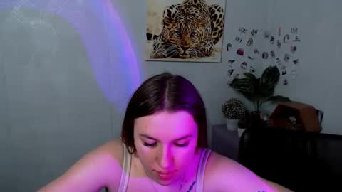 Snapshot of _julianaini_ chatting on 02-20-26, 06:19 Jolia online show from 02-20-26, 06:19