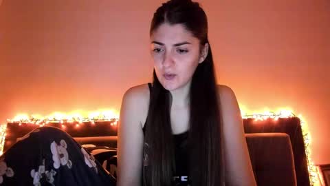 _just_a_simple_girl online show from 12-21-24, 12:06