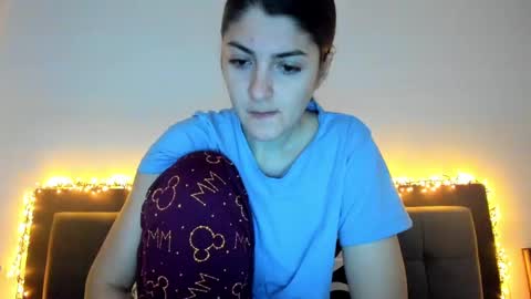 _just_a_simple_girl online show from 02-26-25, 09:21