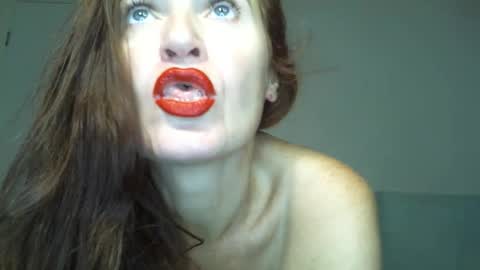 KAPELKA   online show from 09-27-25, 03:00