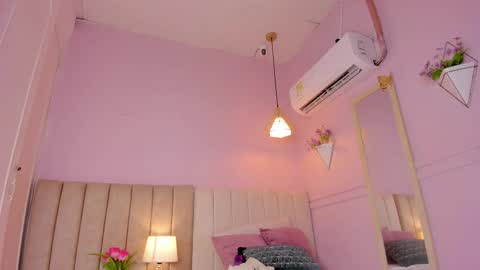 karol online show from 10-25-25, 12:45