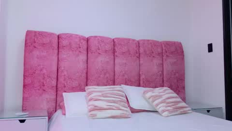 Kendall online show from 12-22-25, 11:51