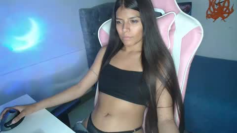 _kendall_jones online show from 02-08-25, 01:00